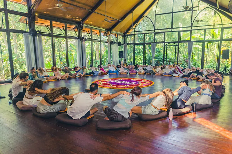 200hr yoga teacher training - Kayu Mama Bali
